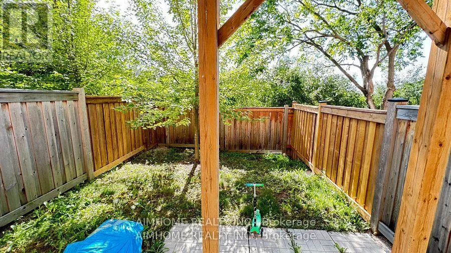 105 GORDON CIRCLE