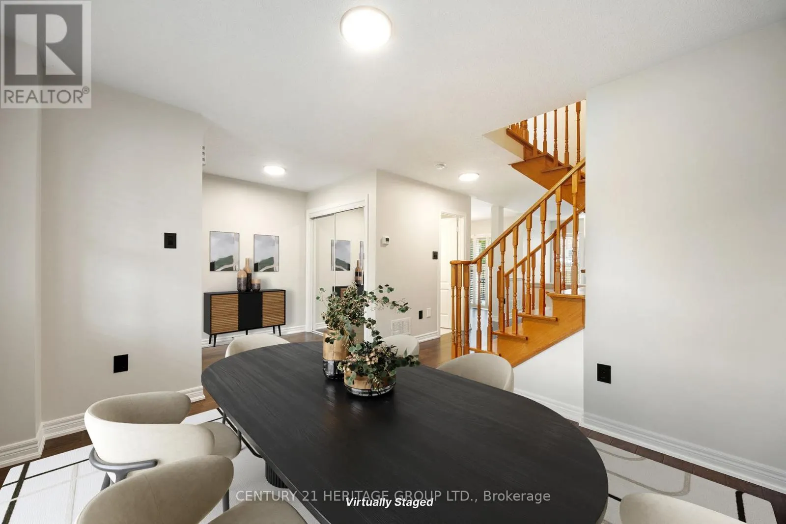 25 WILDBERRY CRESCENT
