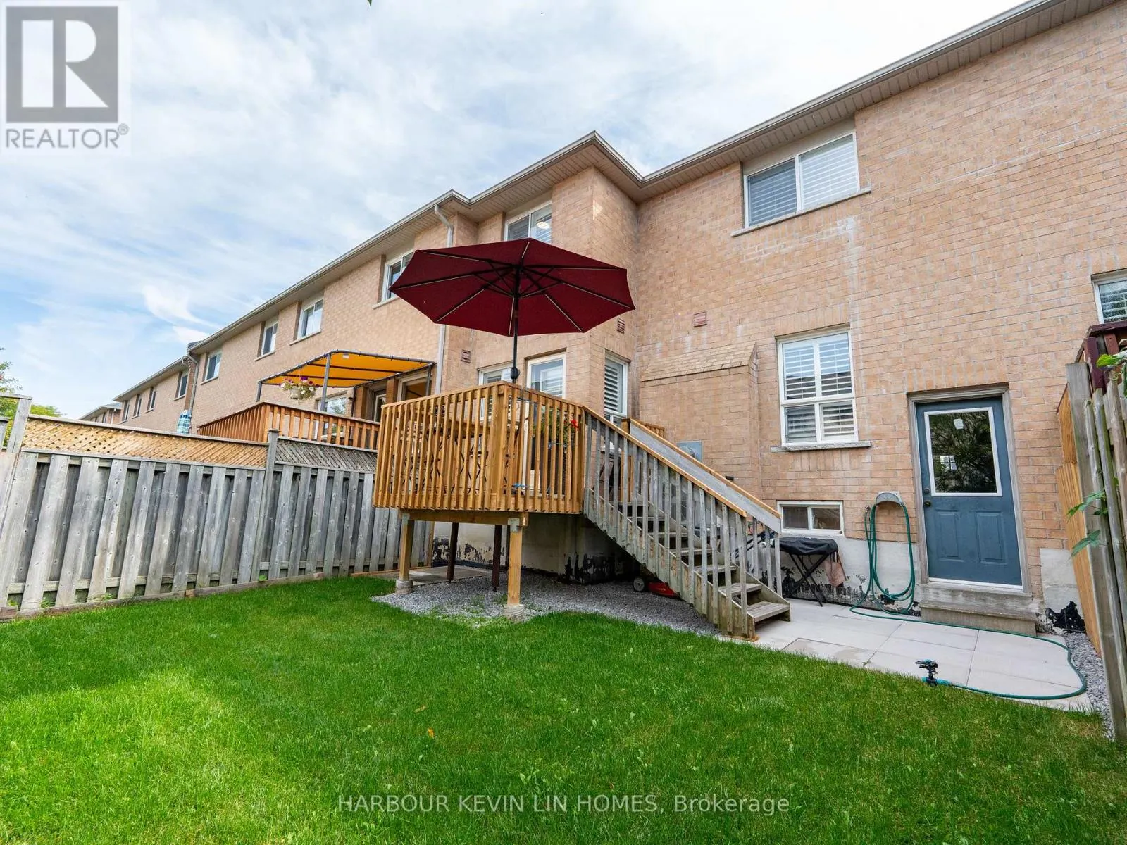 84 GRASSLANDS AVENUE
