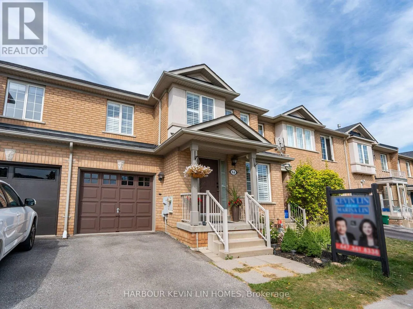84 GRASSLANDS AVENUE
