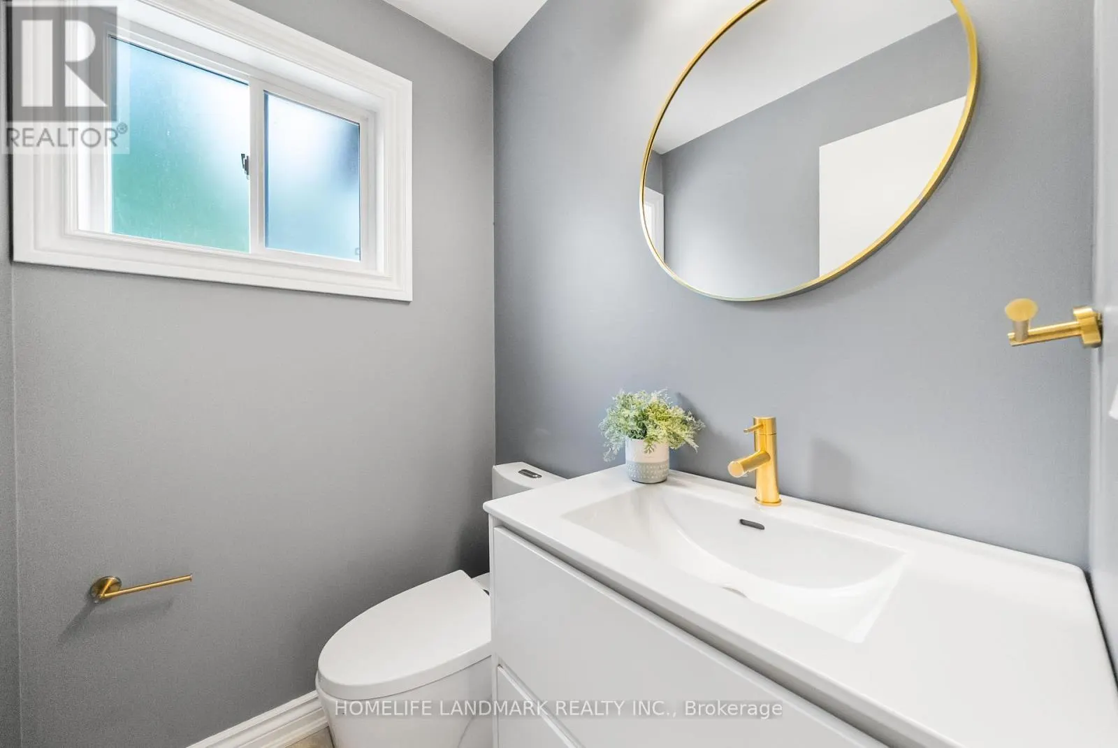 11 JONDAN CRESCENT