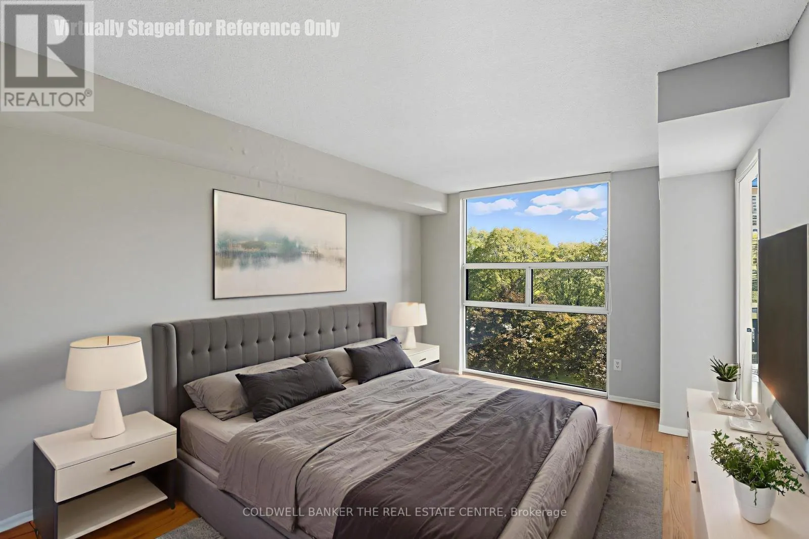 404 - 30 HARDING BOULEVARD W