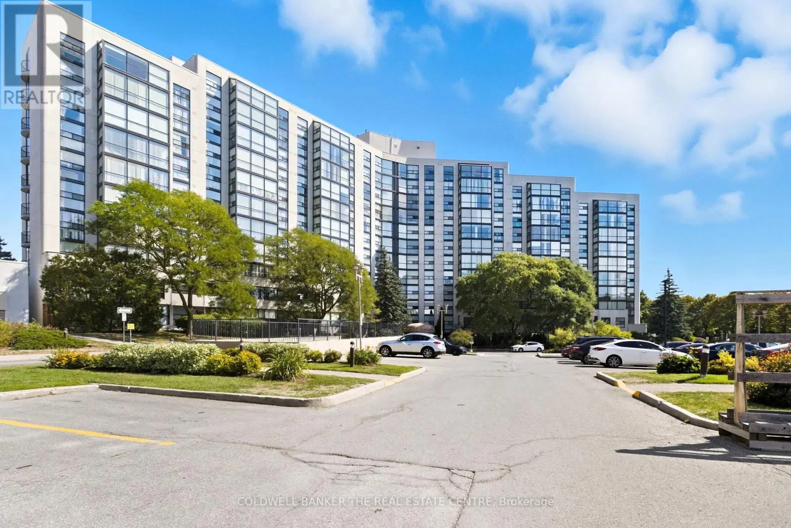 404 - 30 HARDING BOULEVARD W