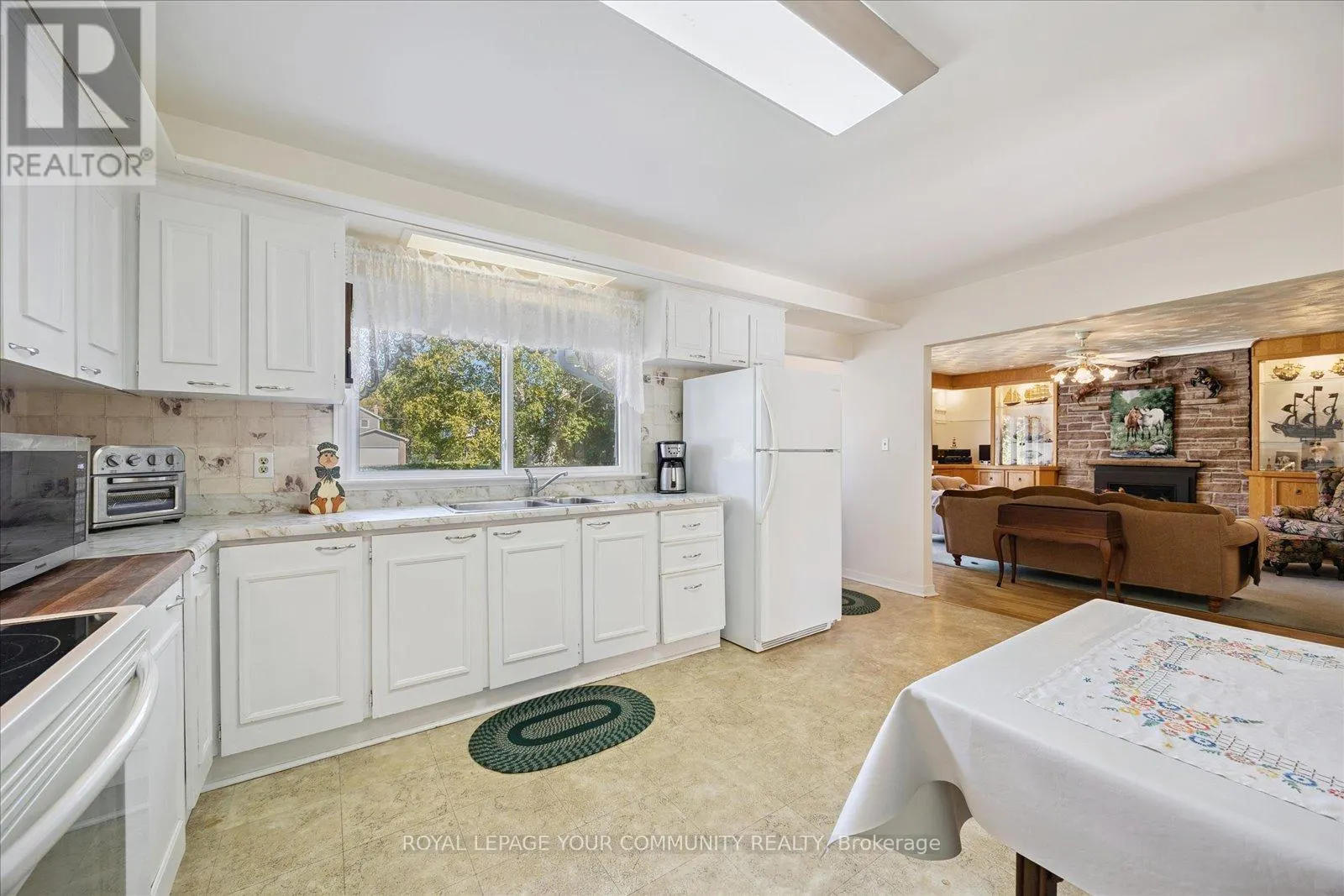 77 SANDRA DRIVE