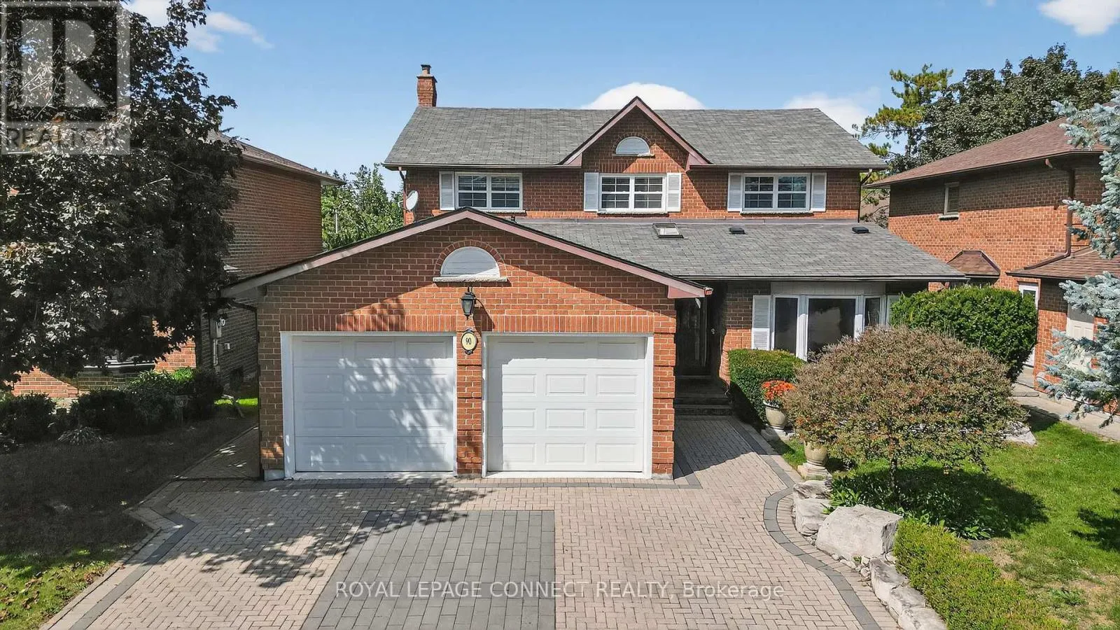 90 GOLF LINKS DRIVE