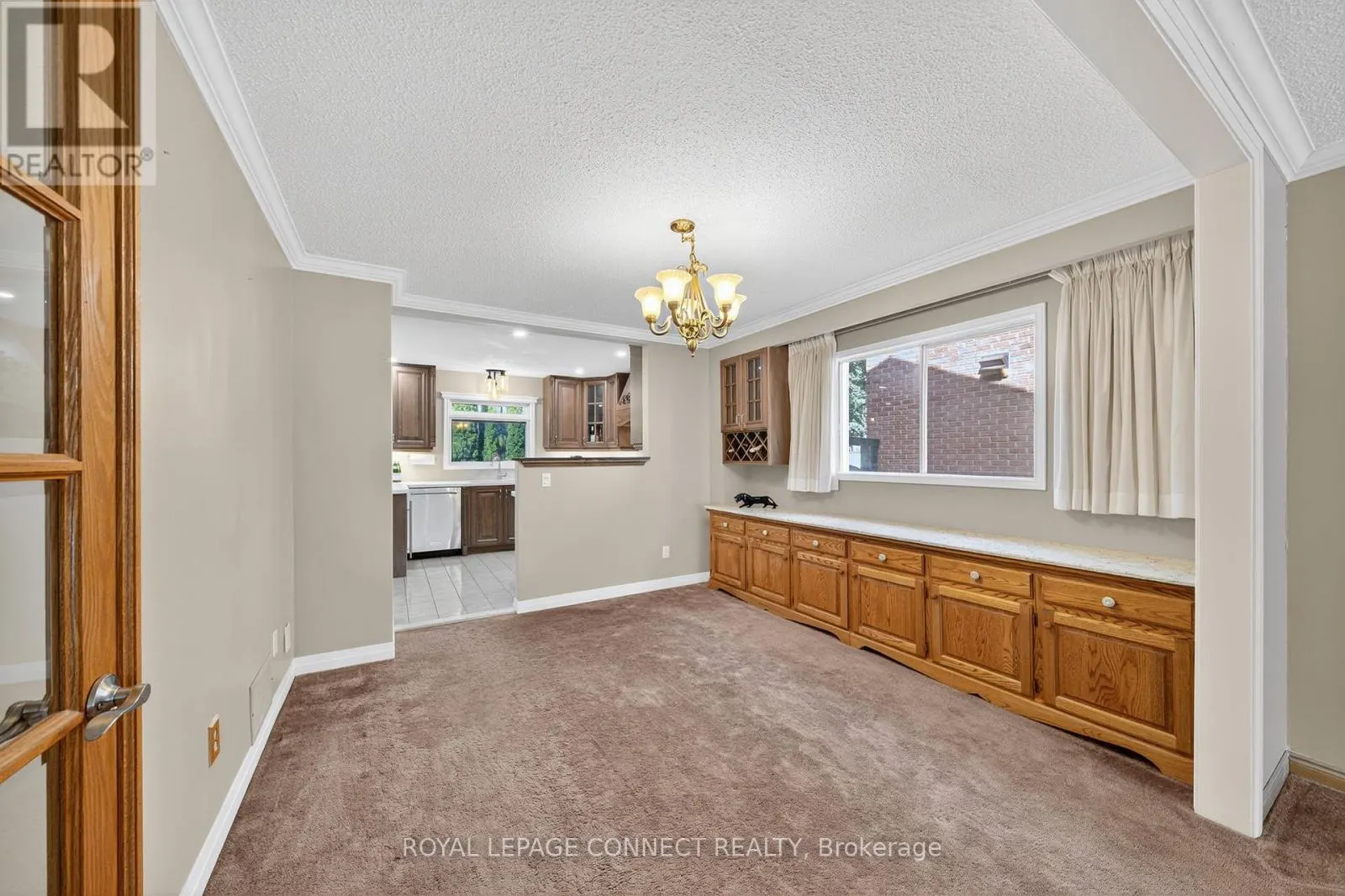90 GOLF LINKS DRIVE