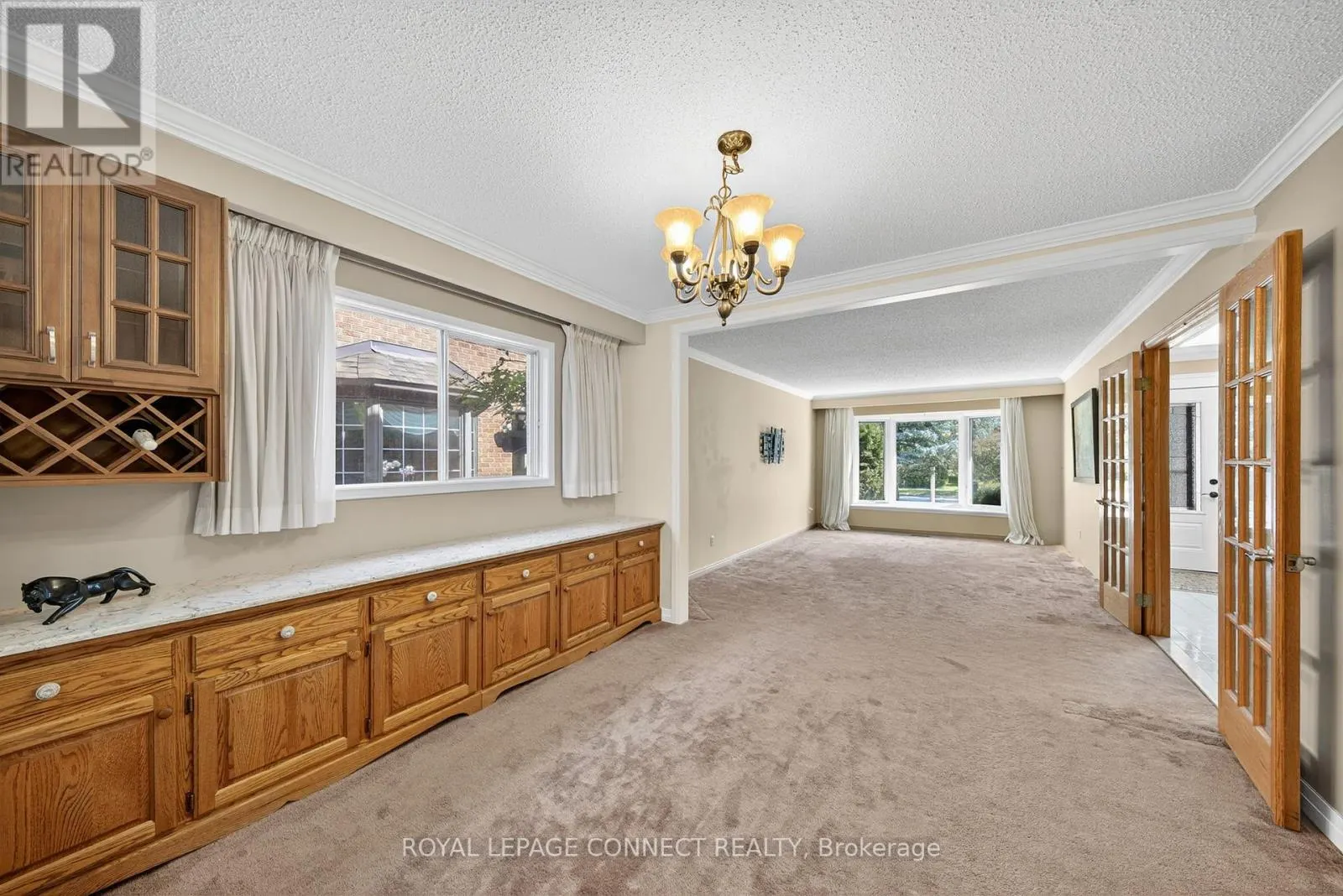 90 GOLF LINKS DRIVE