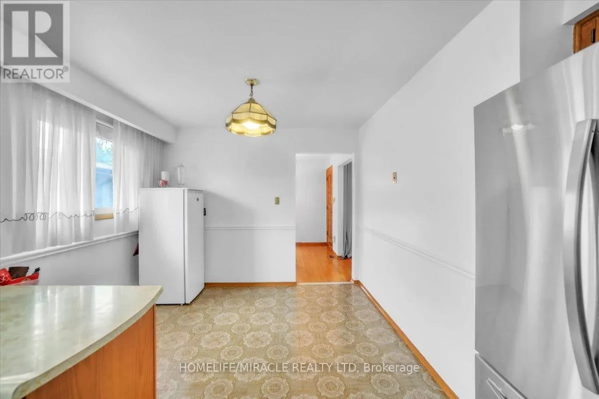 53 AGINCOURT ROAD