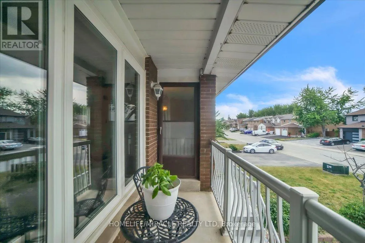 53 AGINCOURT ROAD