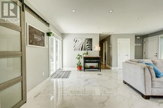 2309 TAYLORWOODS BOULEVARD