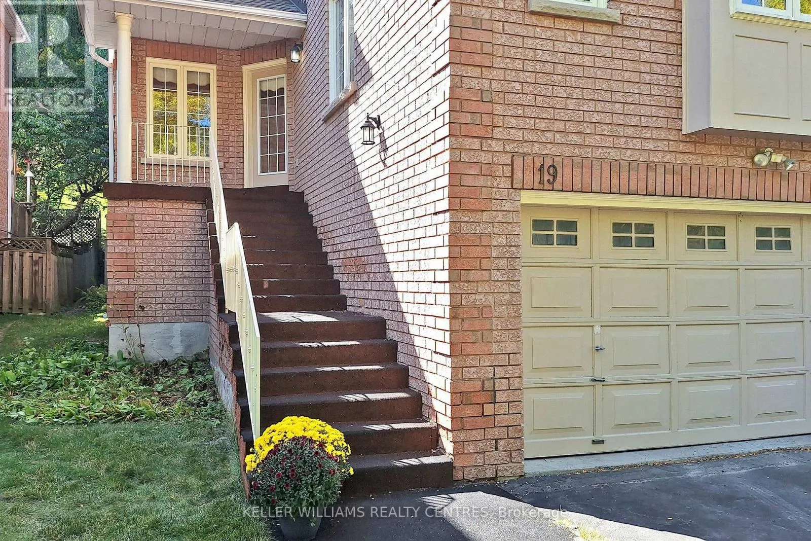 19 STEMMLE DRIVE