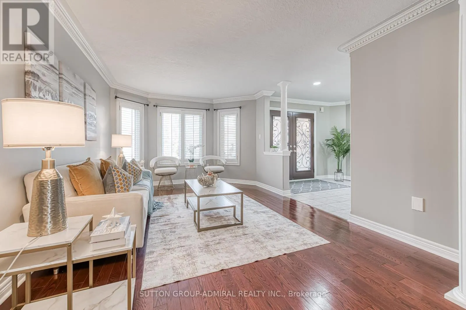 11 SAINT AVENUE
