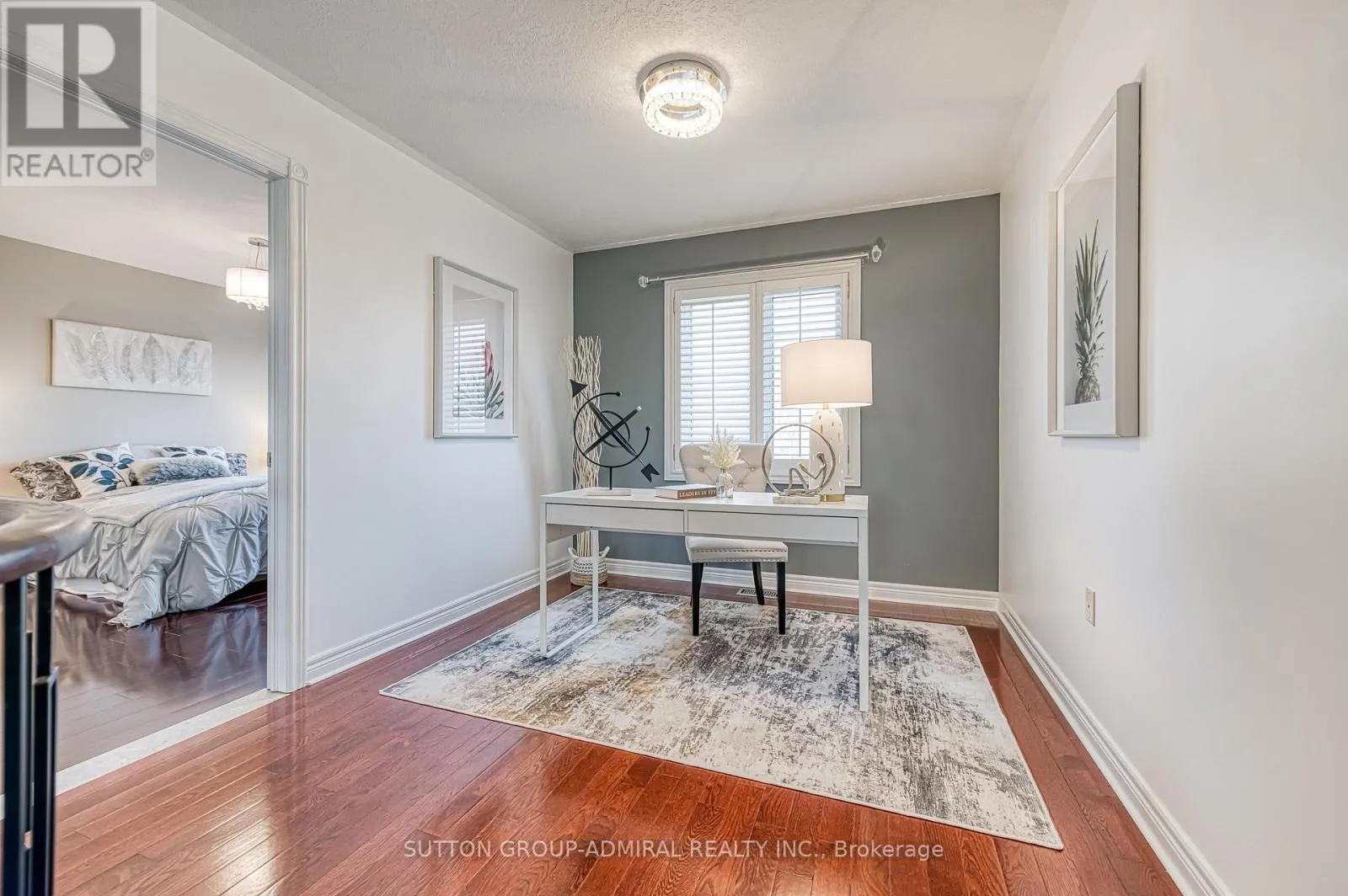 11 SAINT AVENUE