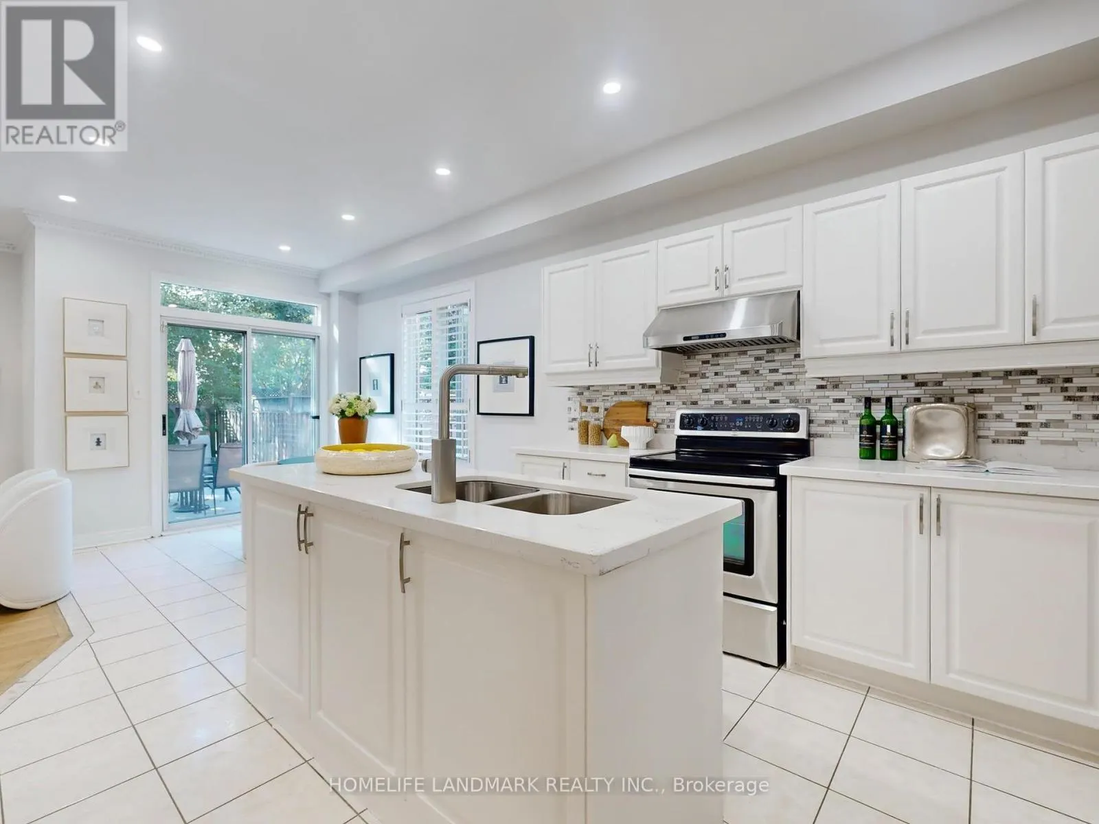 143 ALPINE CRESCENT