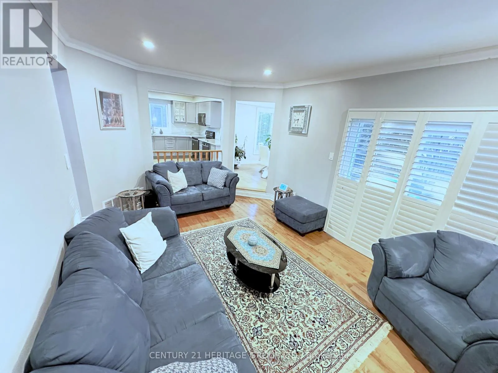 192 COVENT CRESCENT