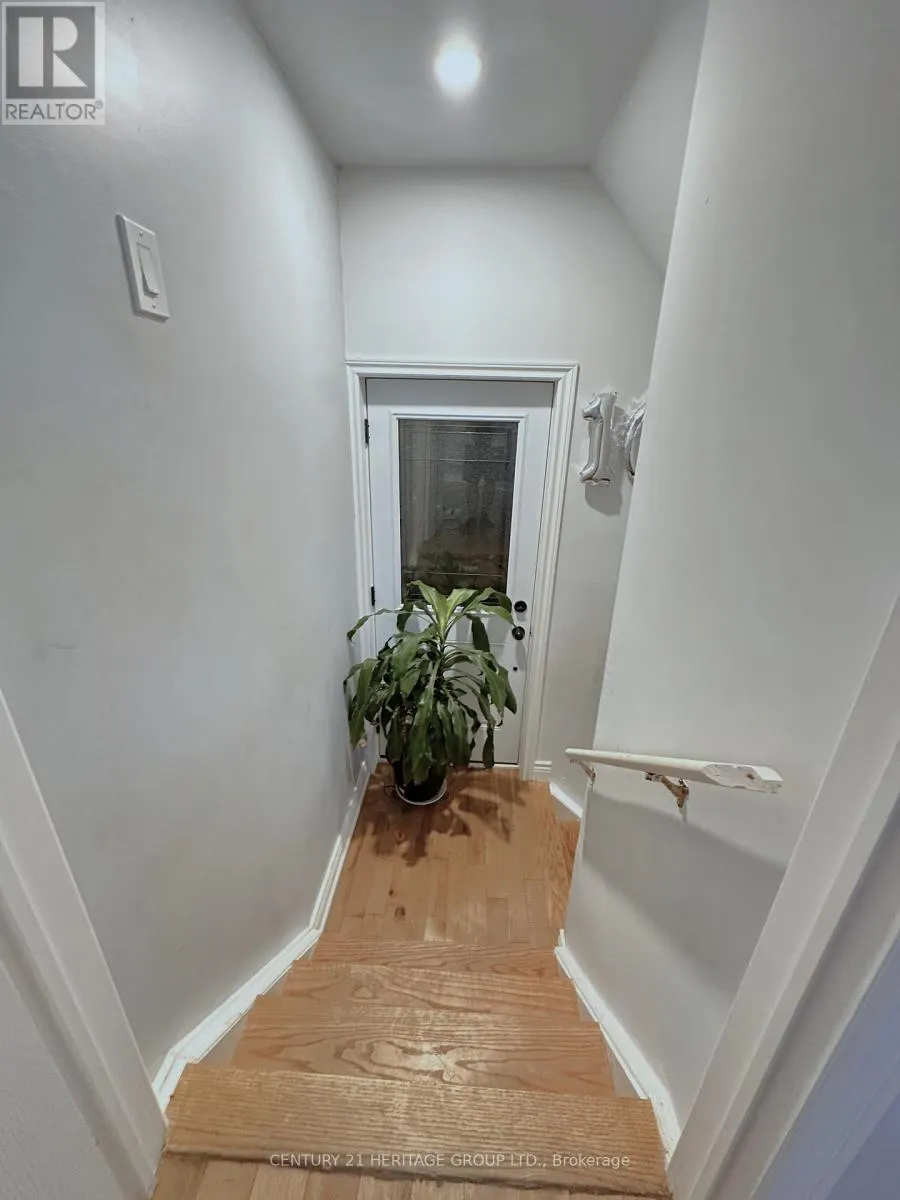 192 COVENT CRESCENT