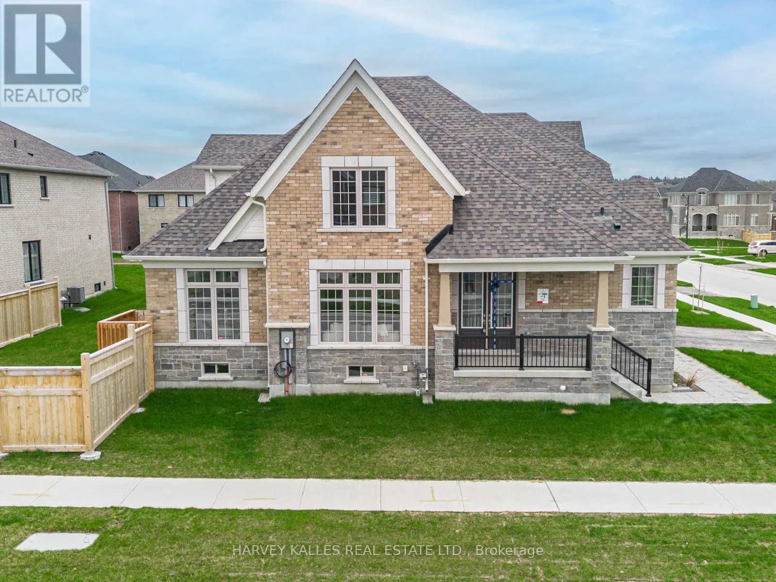 2 BAYBERRY DRIVE