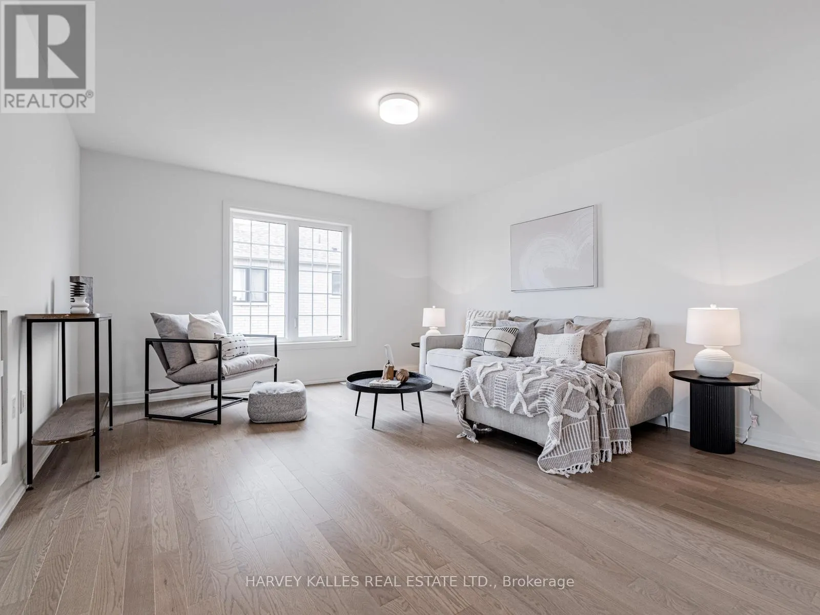 2 BAYBERRY DRIVE