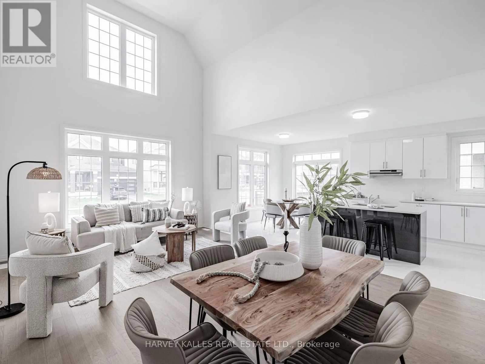 2 BAYBERRY DRIVE