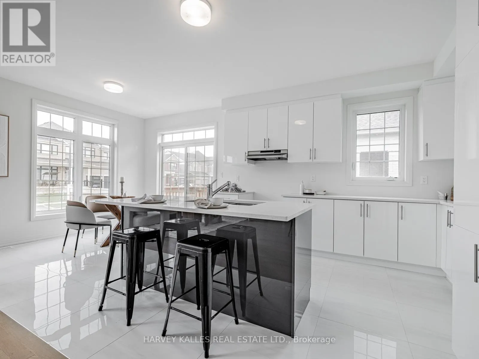 2 BAYBERRY DRIVE