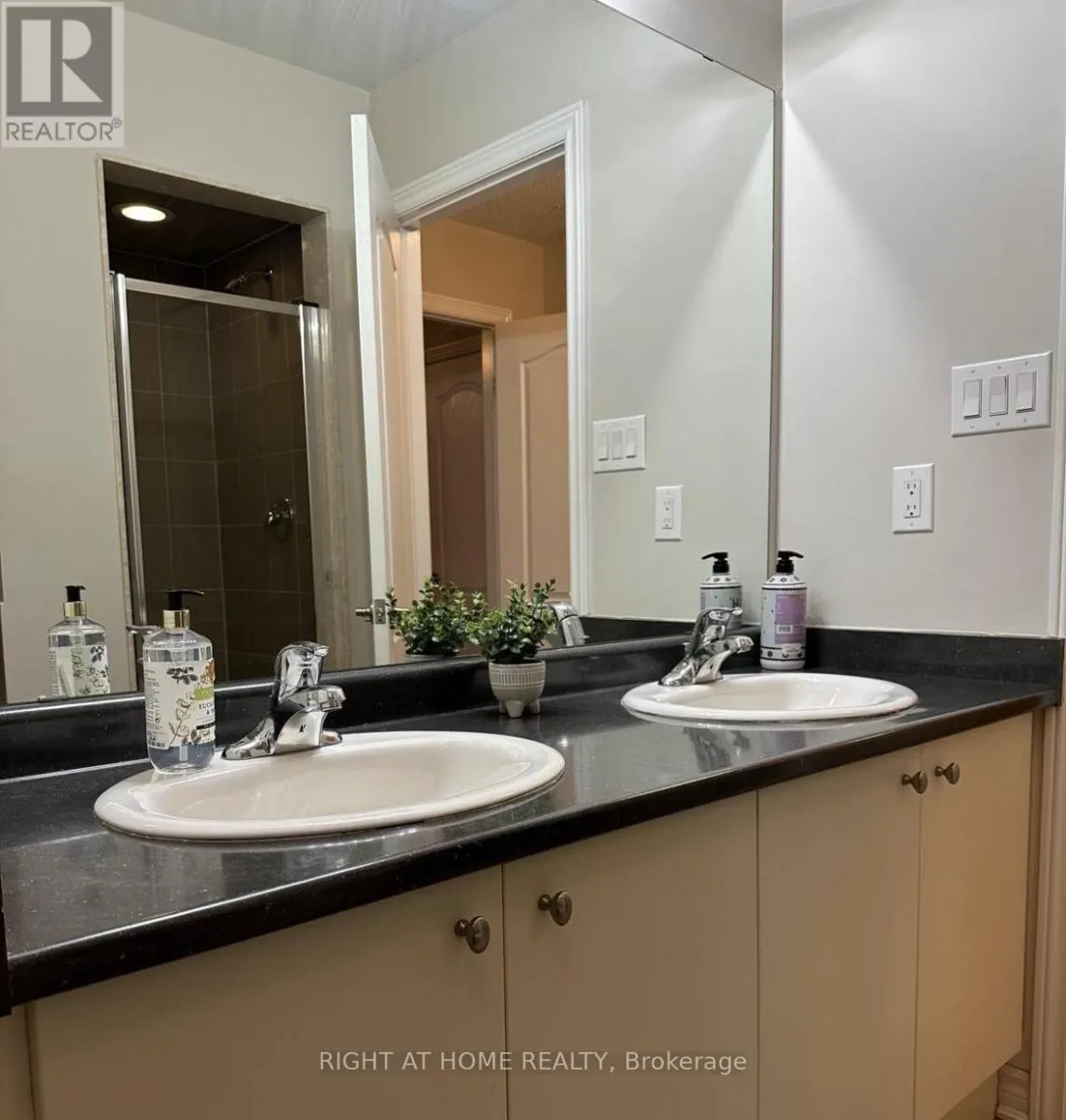 23 - 8777 DUFFERIN STREET