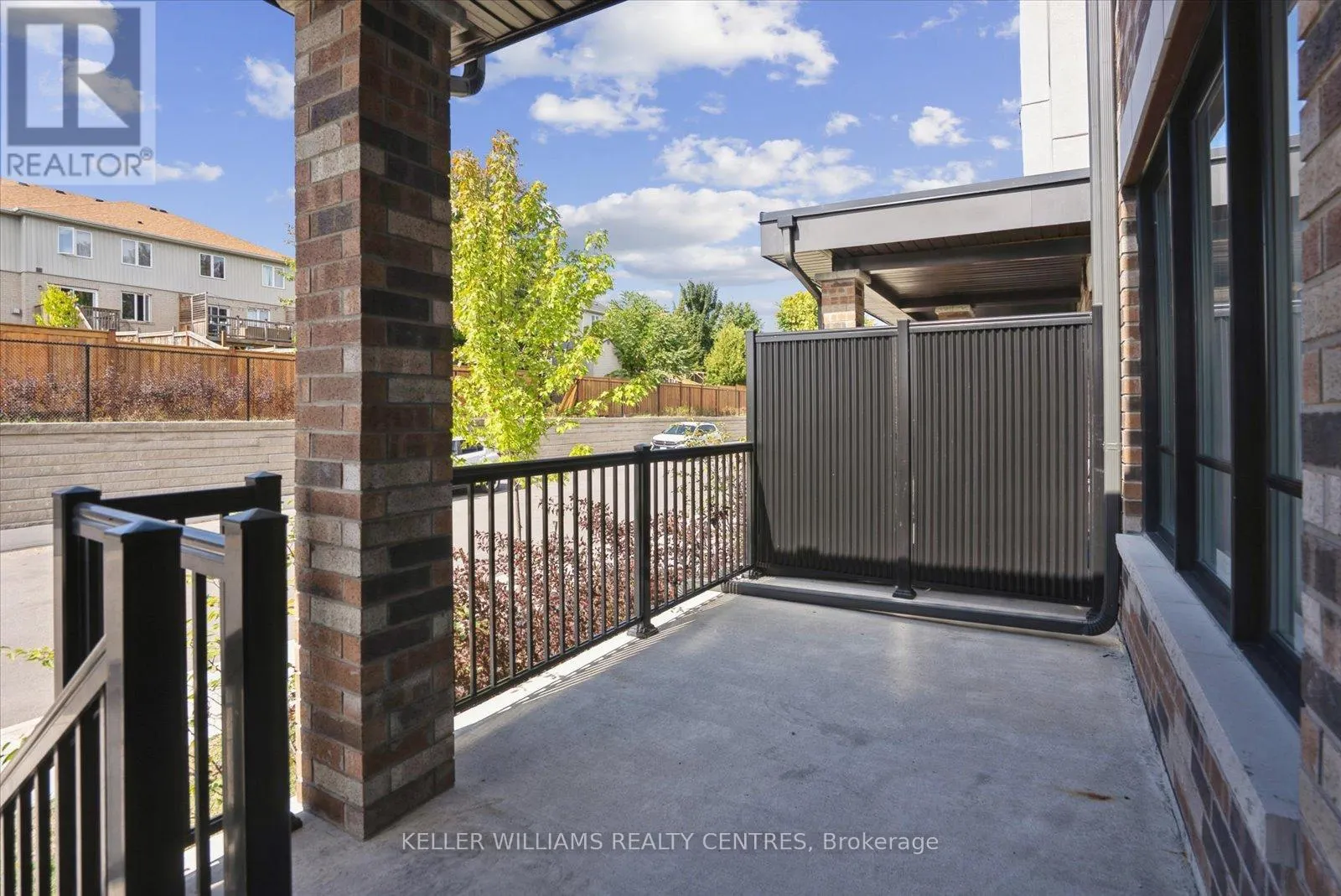 15 - 50 BAYNES WAY