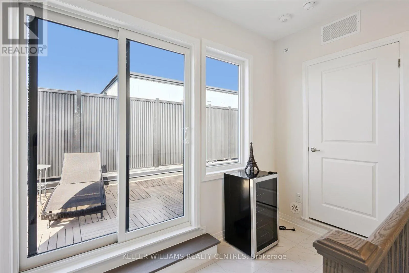 15 - 50 BAYNES WAY