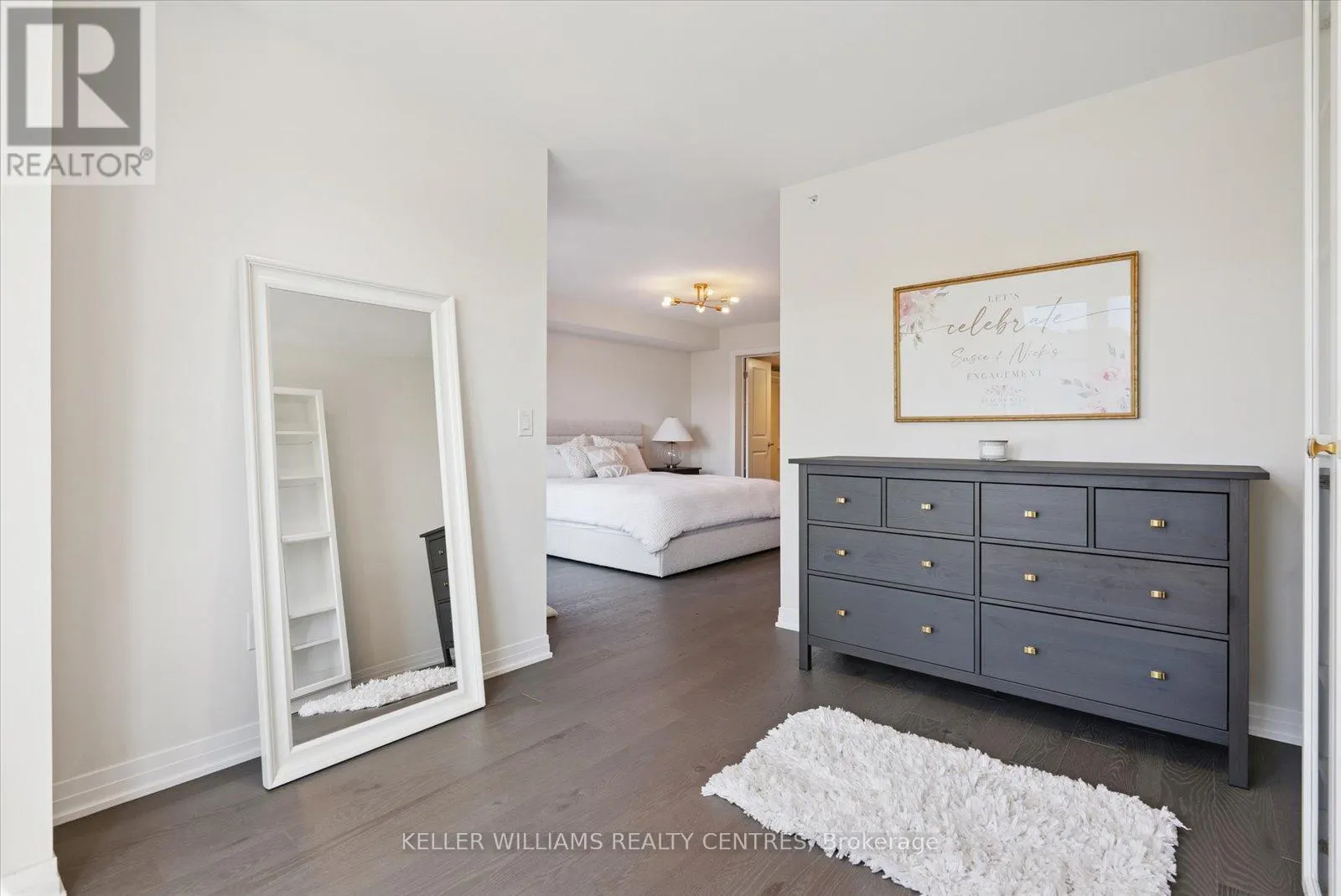 15 - 50 BAYNES WAY