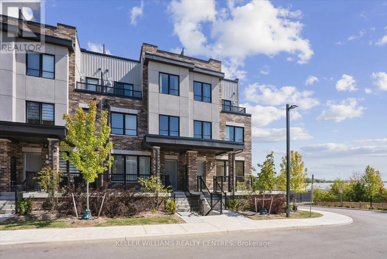 15 - 50 BAYNES WAY