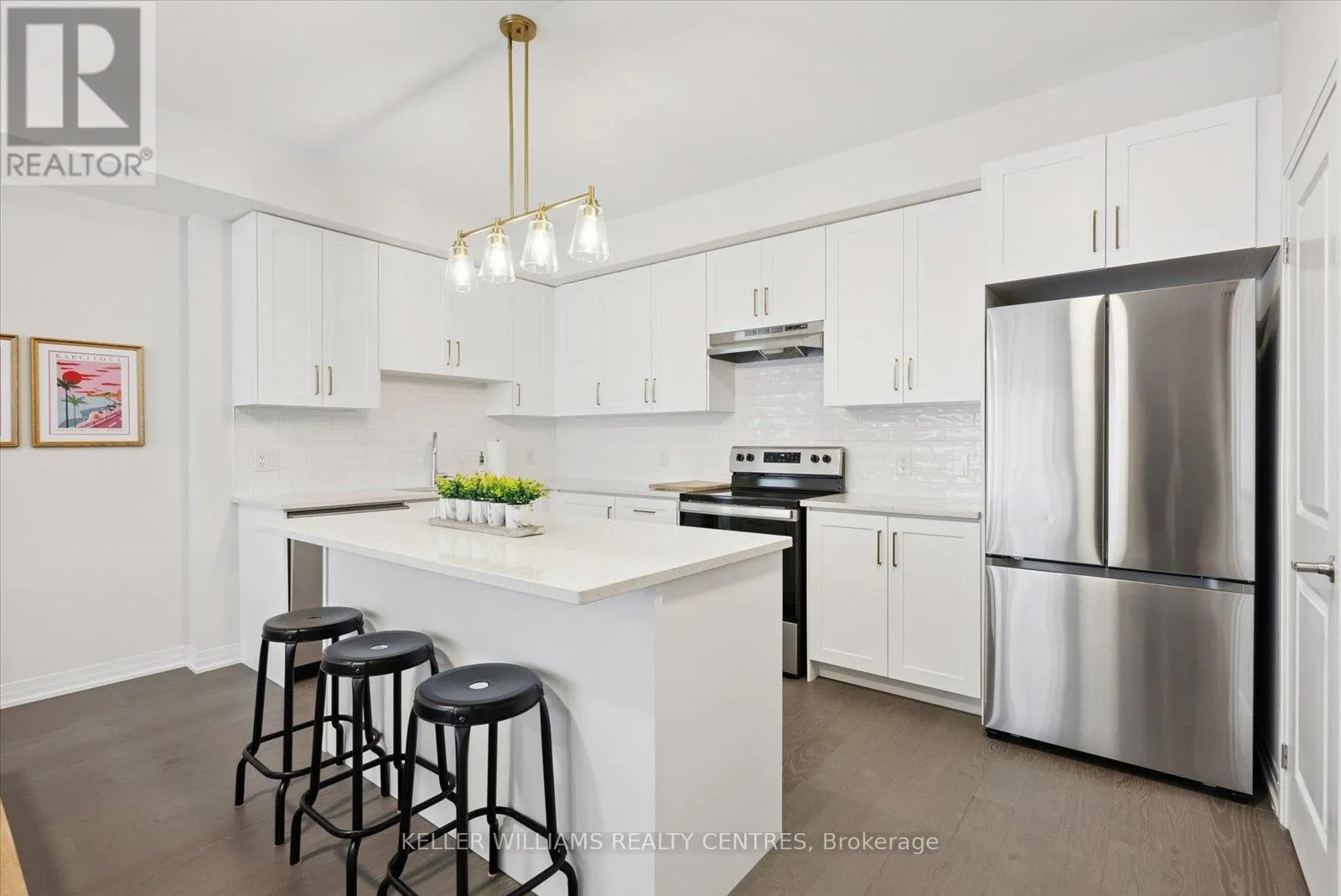 15 - 50 BAYNES WAY