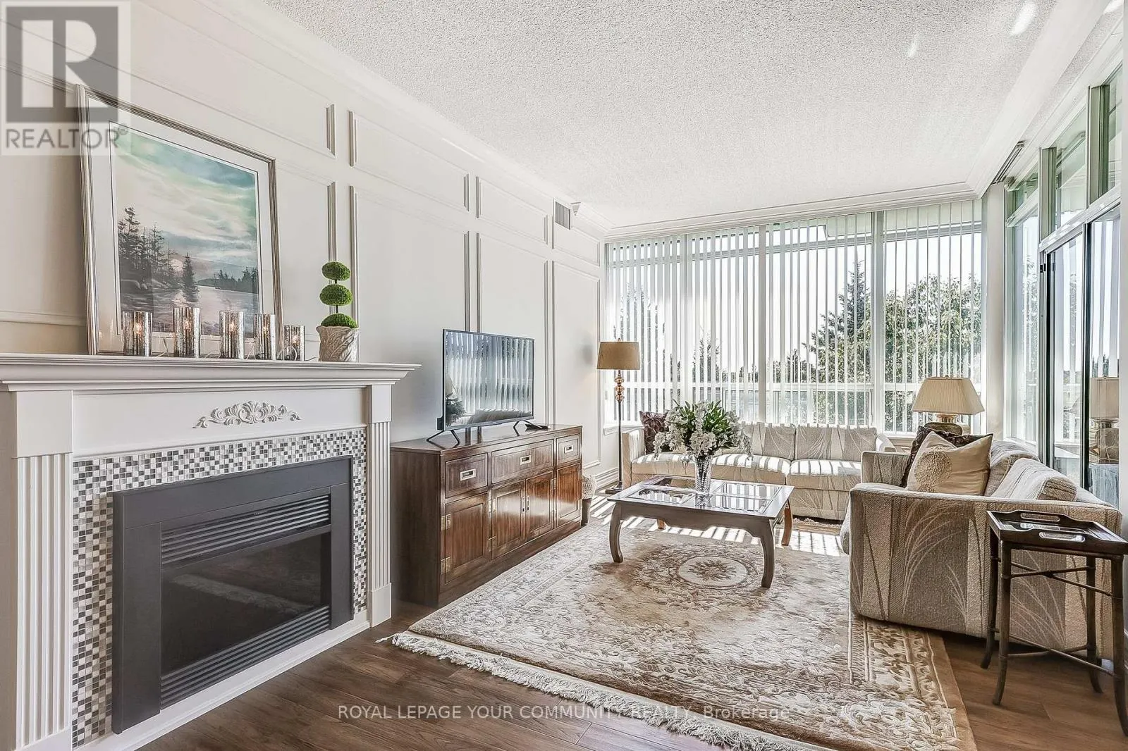 402 - 55 THE BOARDWALK WAY S