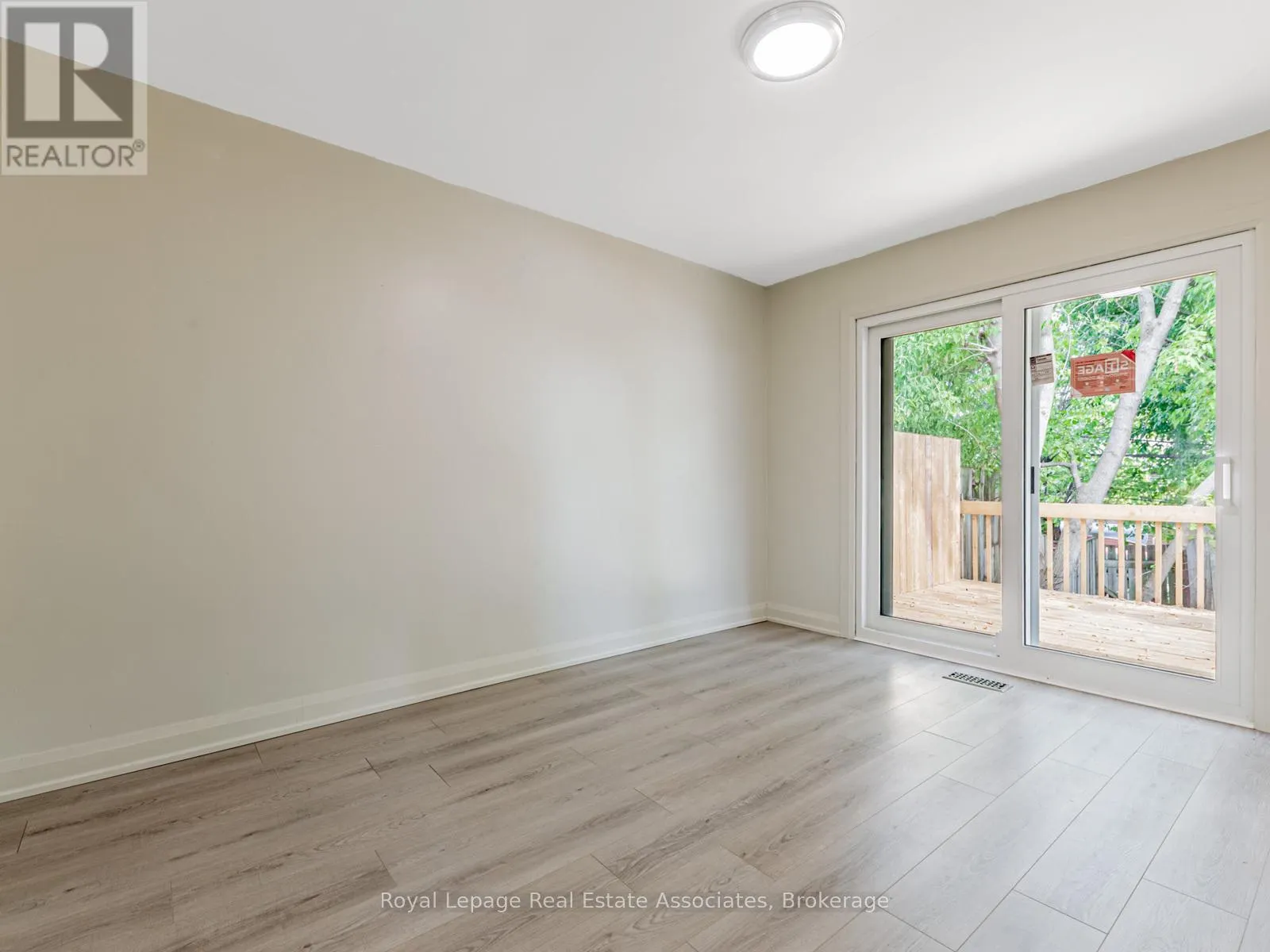 273 BLUEGRASS BOULEVARD