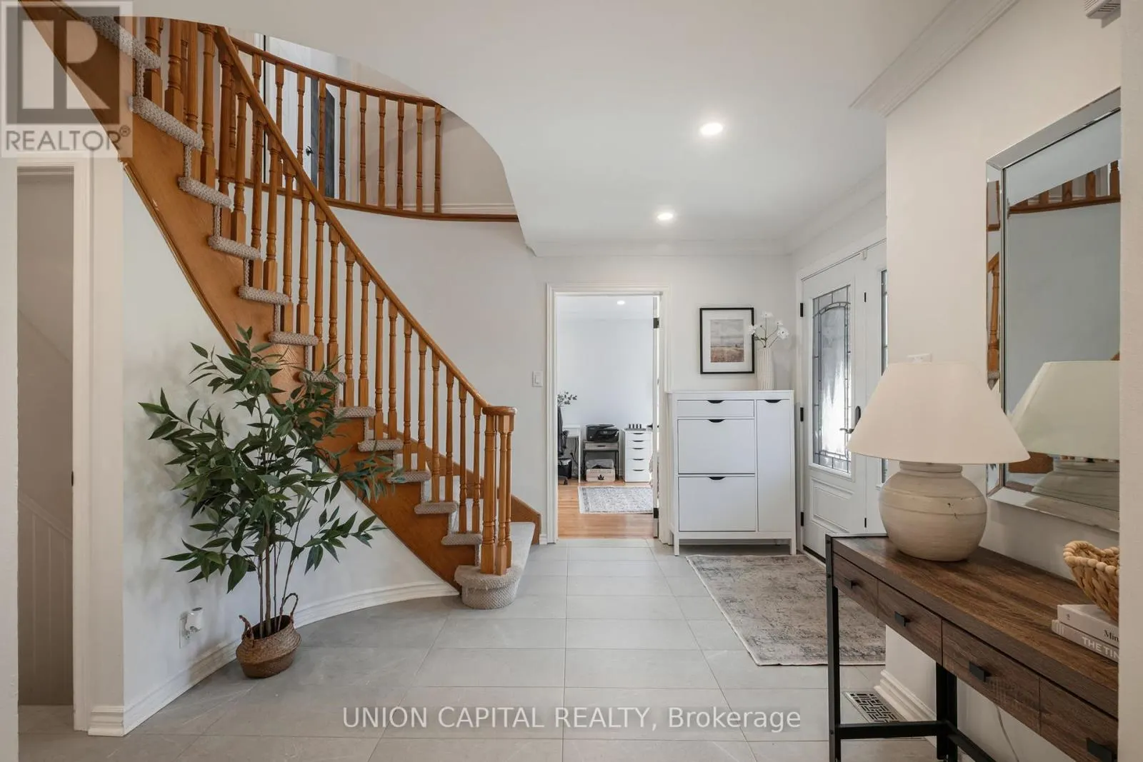 12 SUMMERFIELD AVENUE
