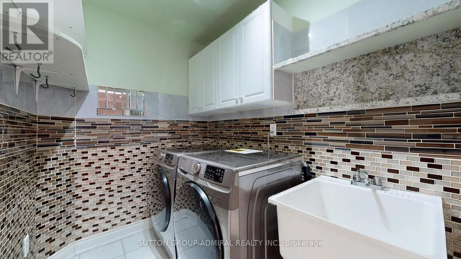 230 FLAMINGO ROAD