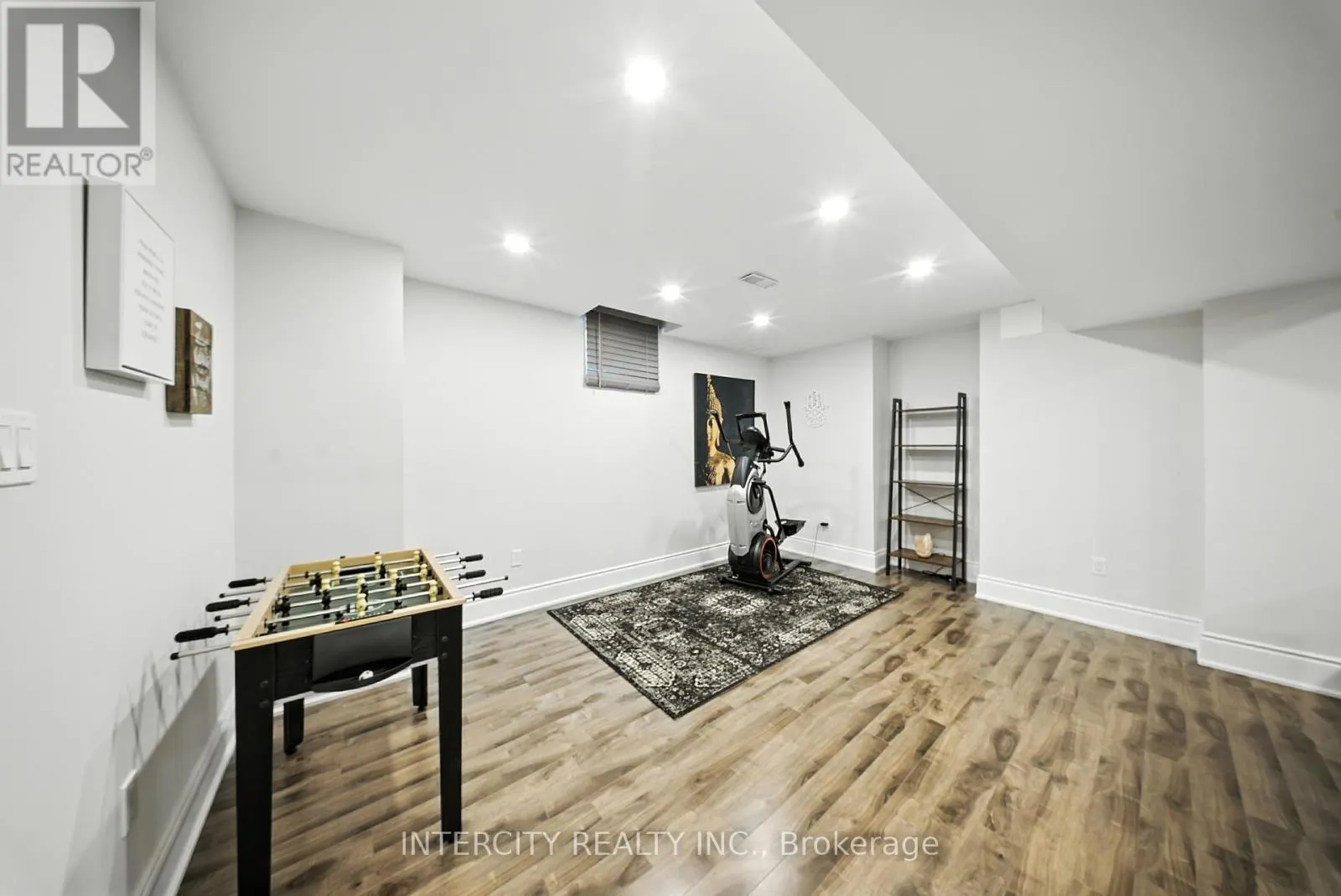 74 TERME AVENUE