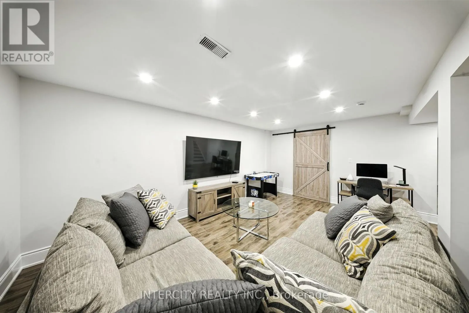 74 TERME AVENUE