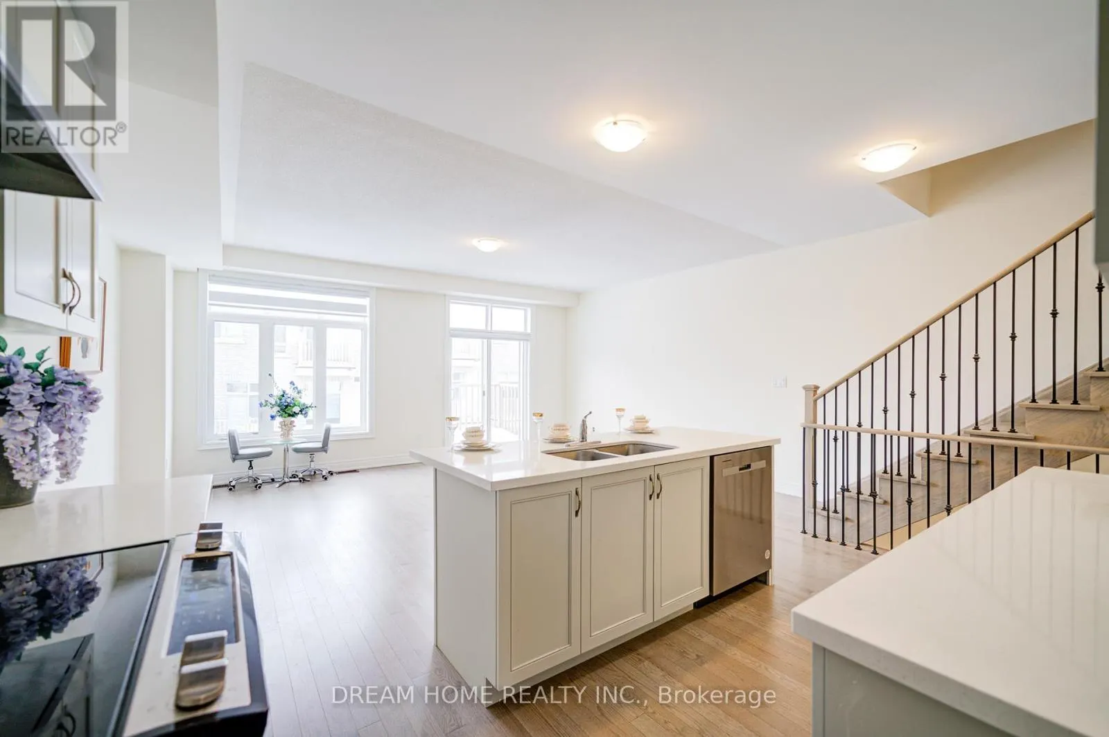 22 THOMAS HOPE LANE