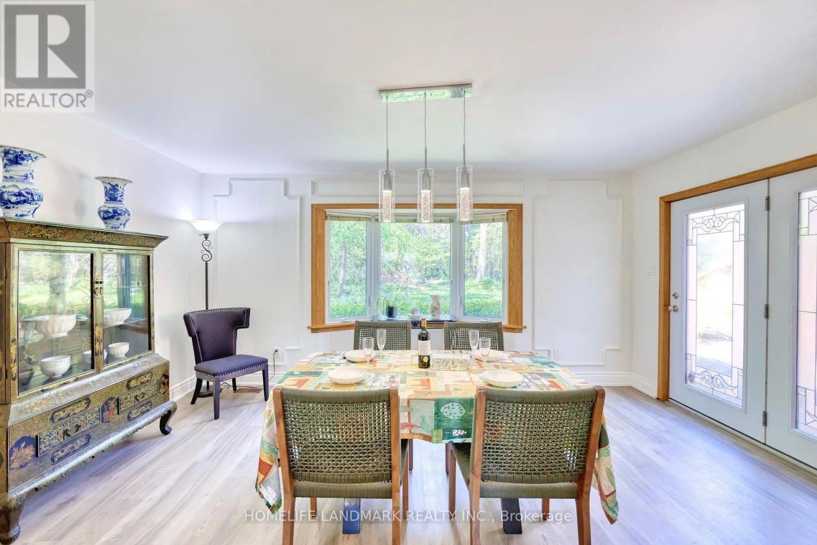 12 THORNHEIGHTS ROAD