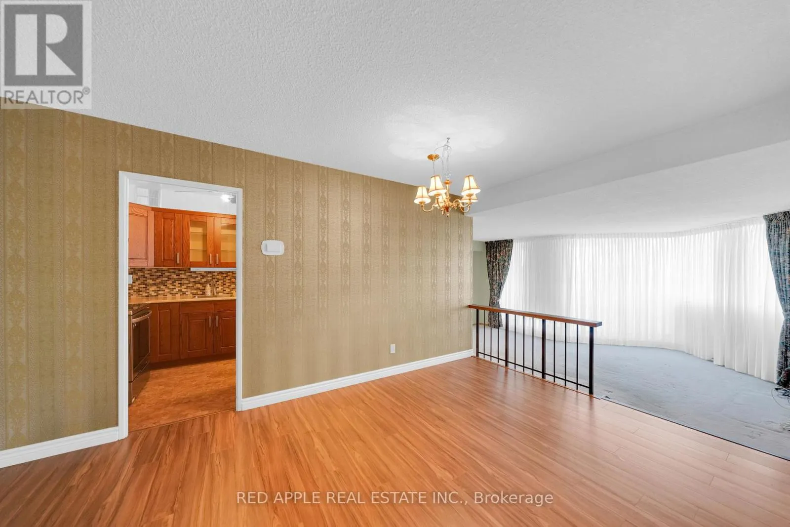 807 - 50 BAIF BOULEVARD