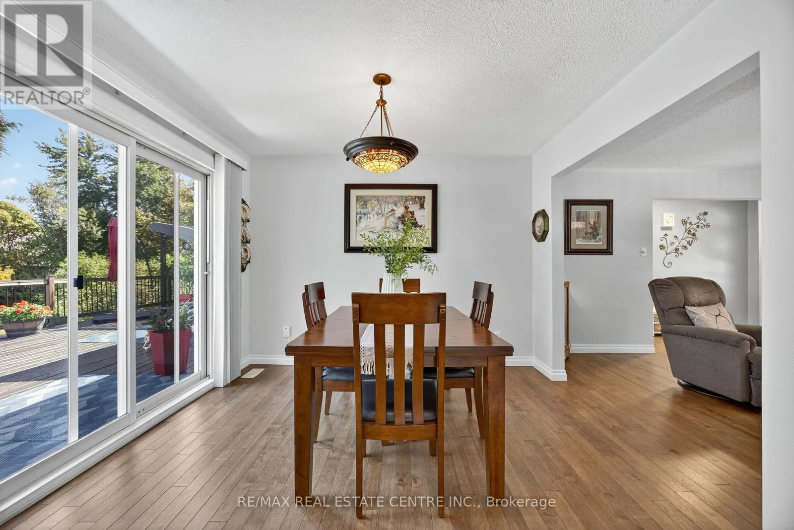 3047 SANDY COVE DRIVE