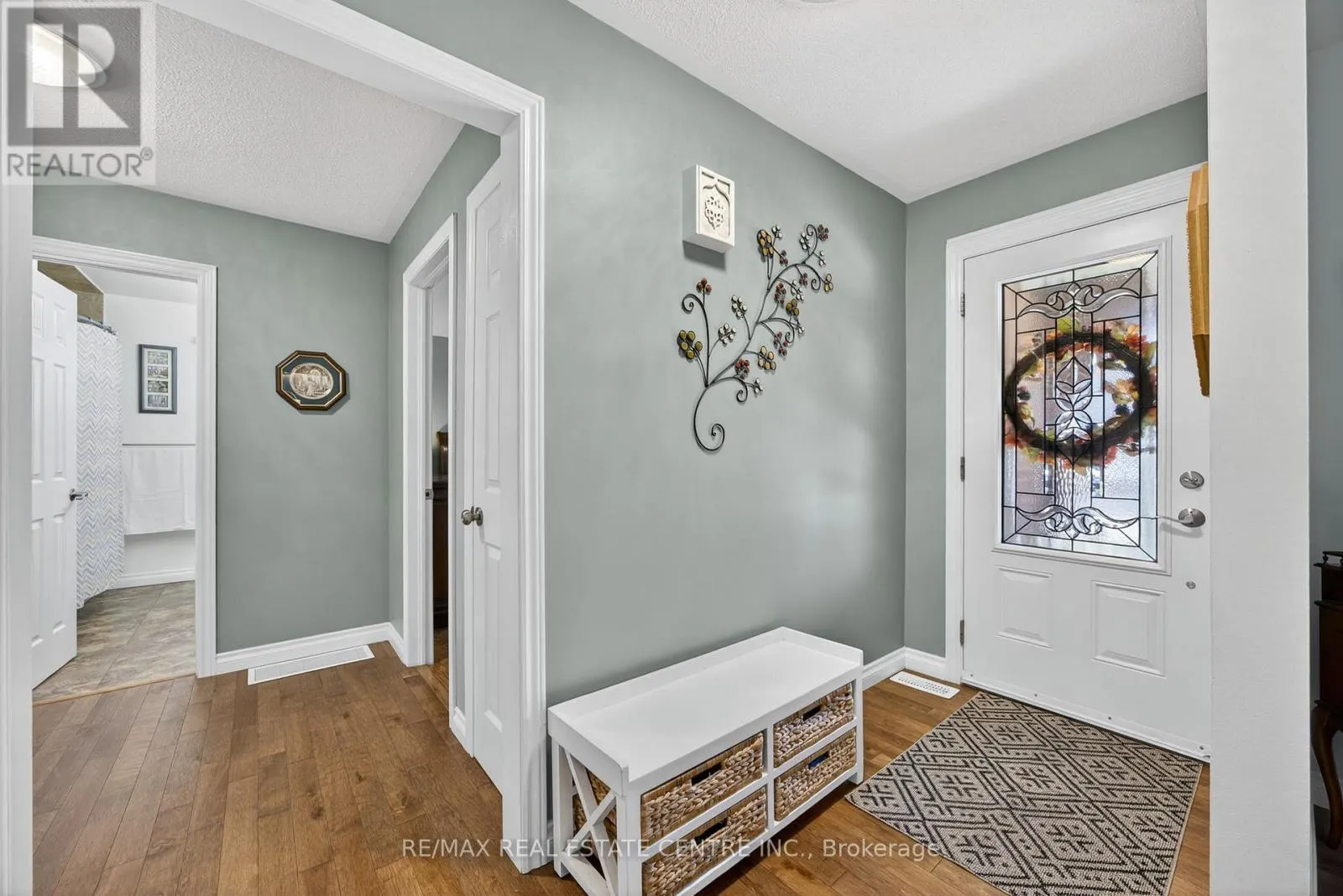 3047 SANDY COVE DRIVE