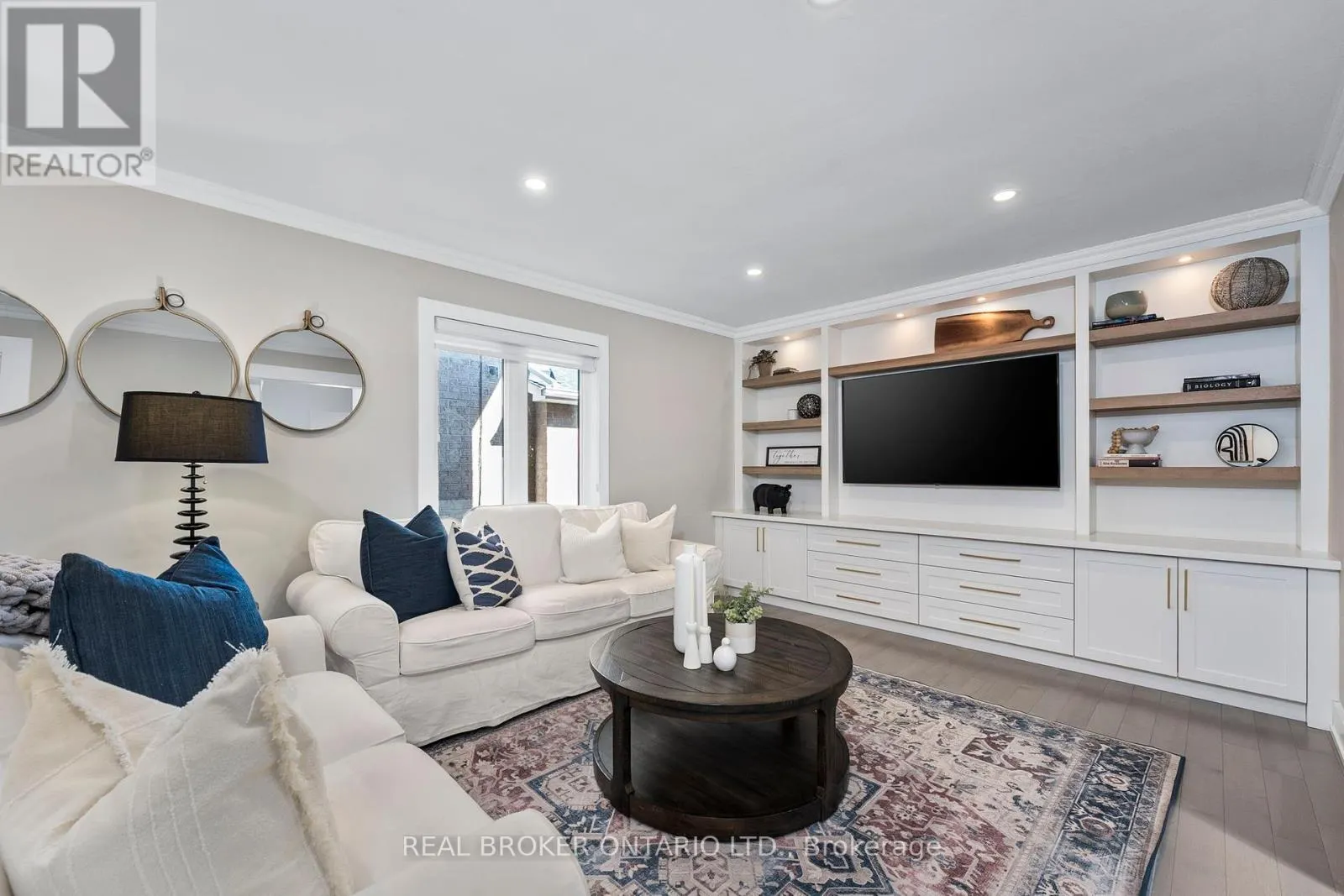 49 FOXTAIL RIDGE