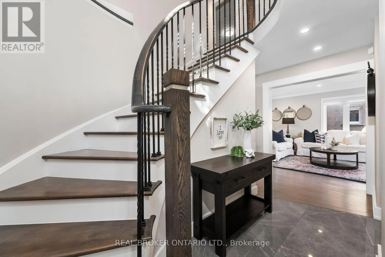 49 FOXTAIL RIDGE
