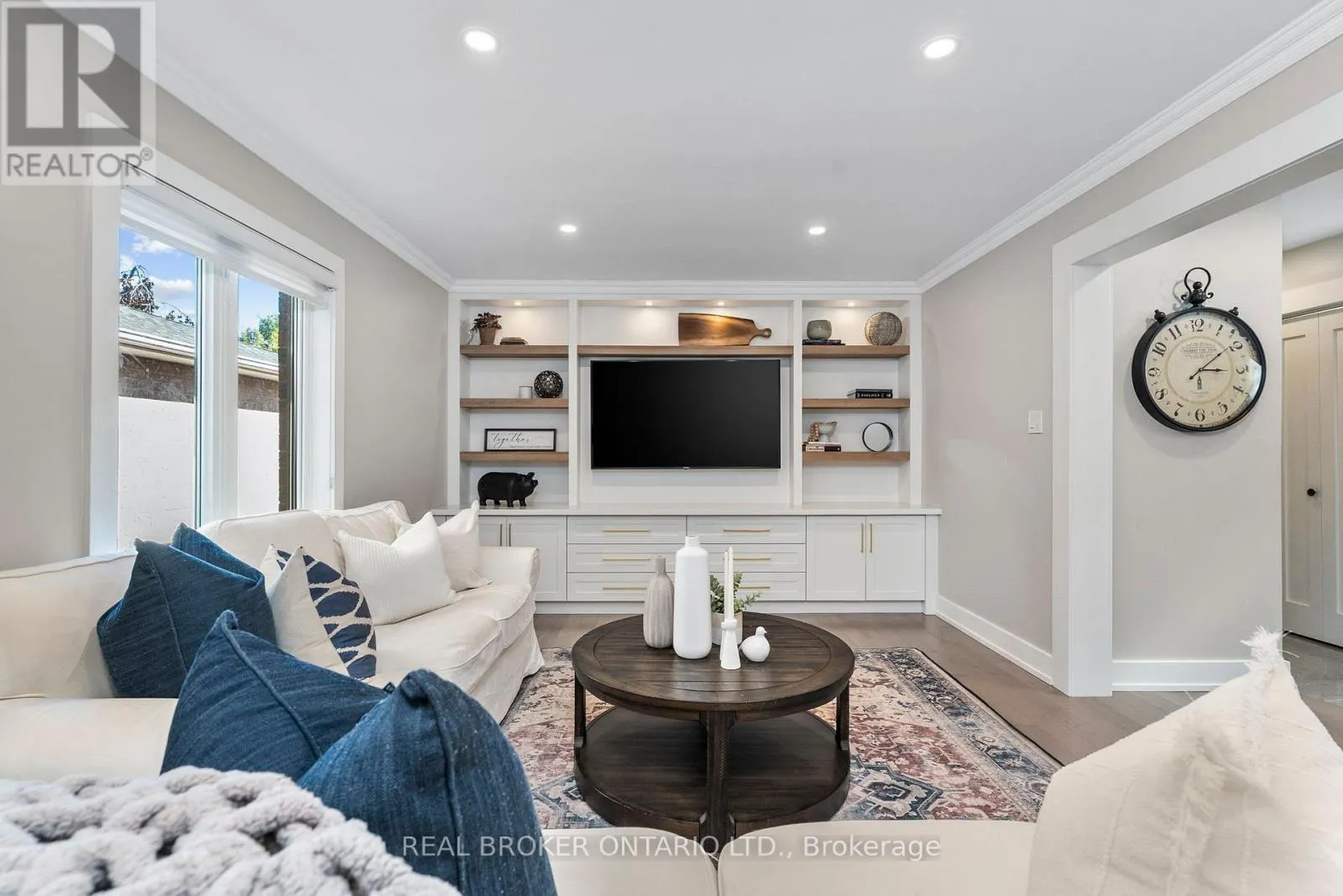 49 FOXTAIL RIDGE
