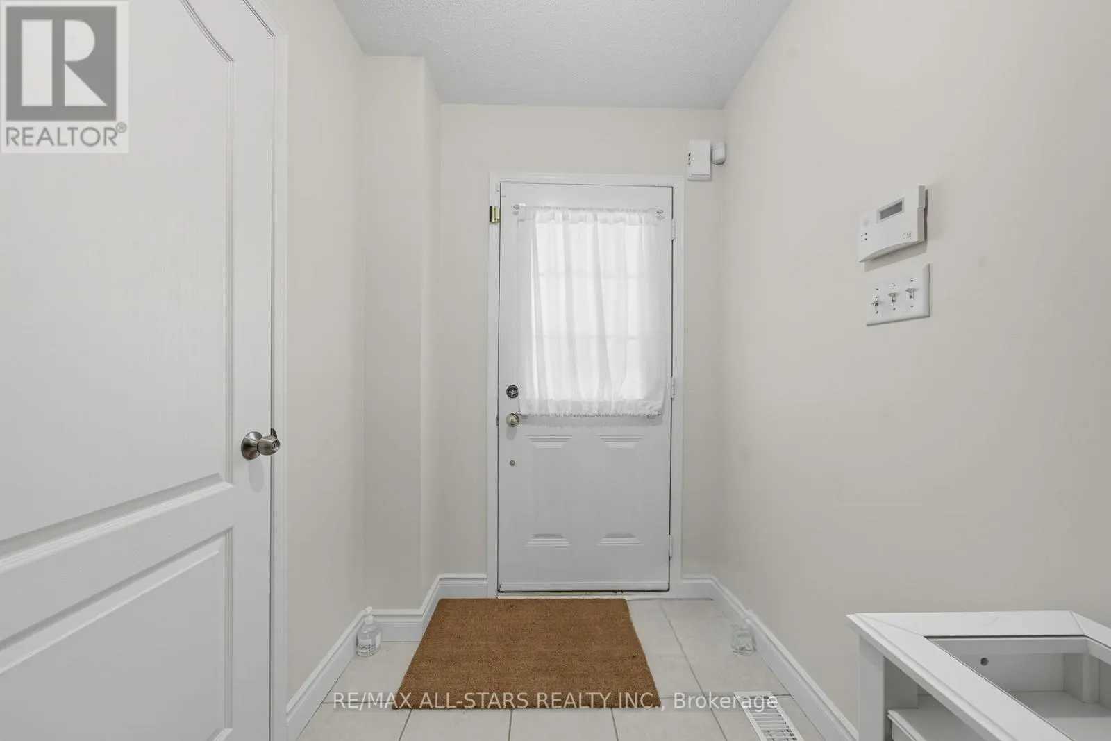 83 HAMMILL HEIGHTS