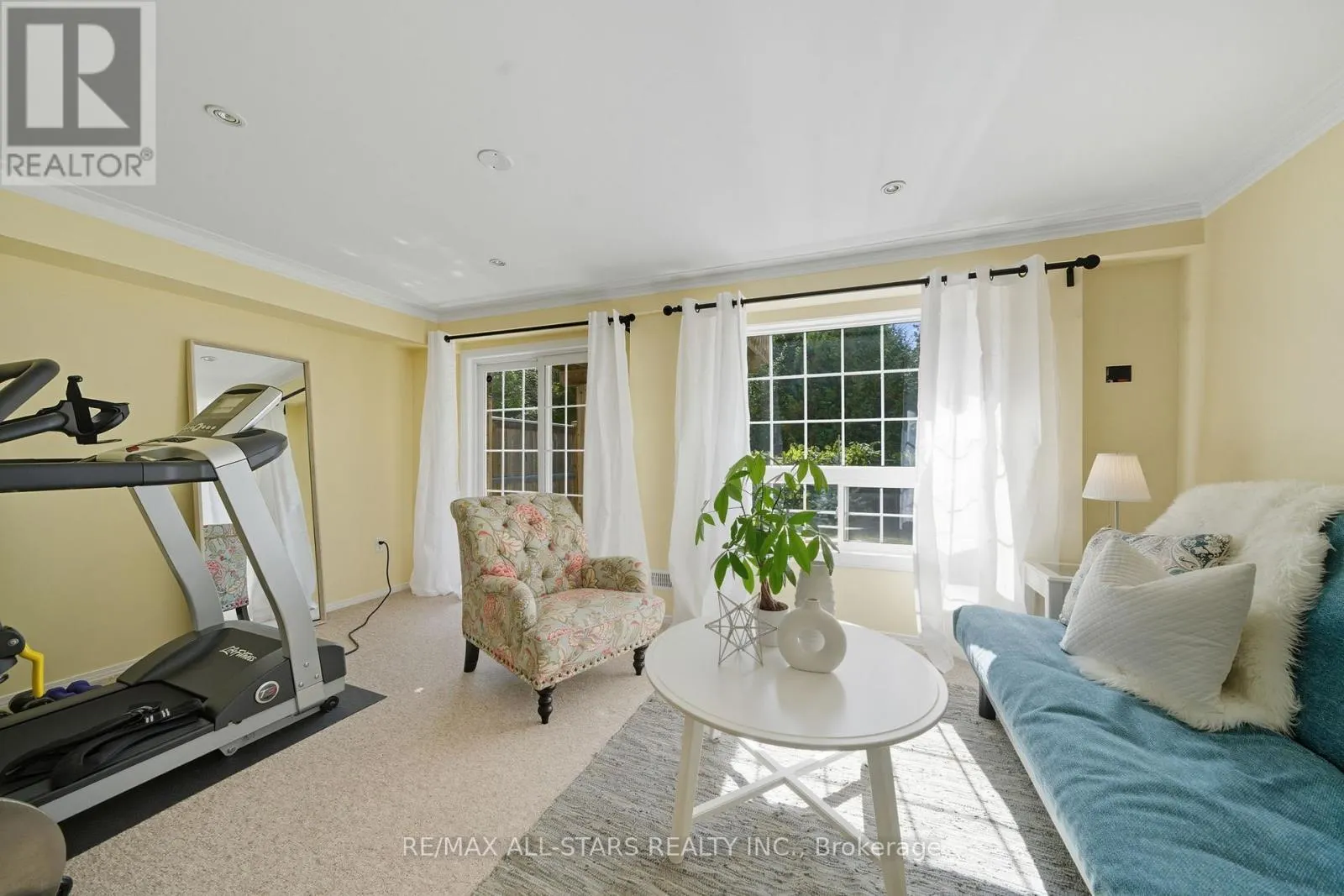 83 HAMMILL HEIGHTS