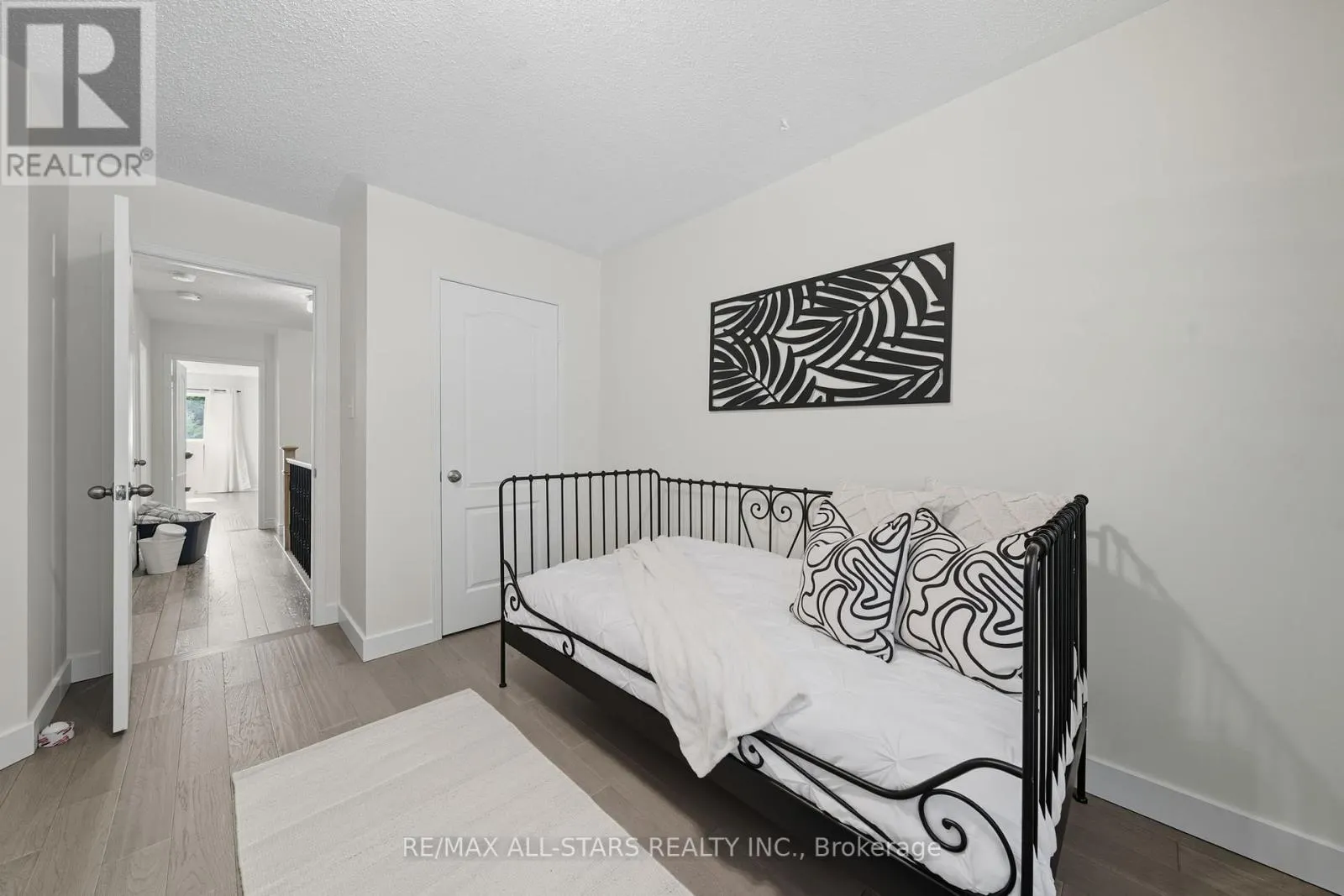 83 HAMMILL HEIGHTS