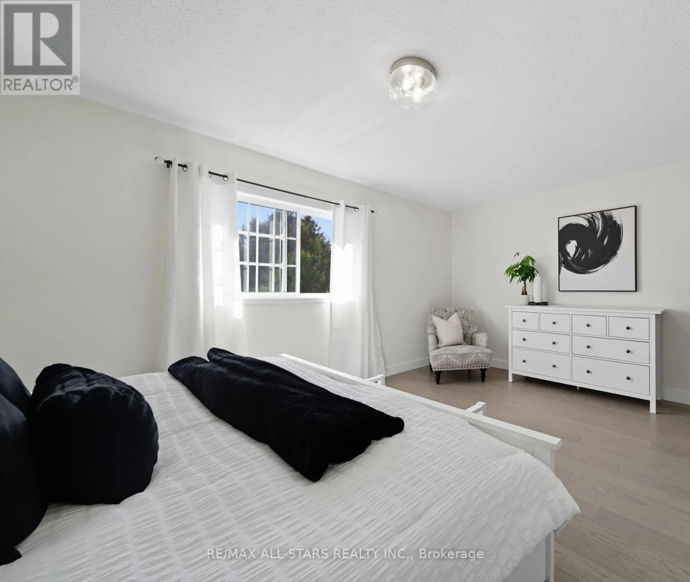 83 HAMMILL HEIGHTS