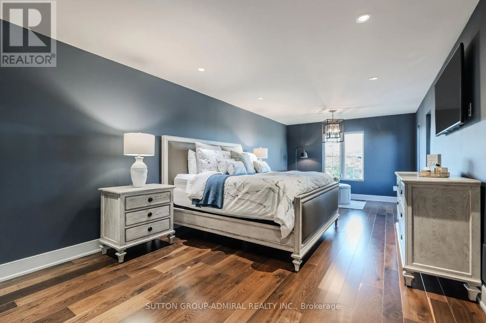 28 BLACK DUCK TRAIL