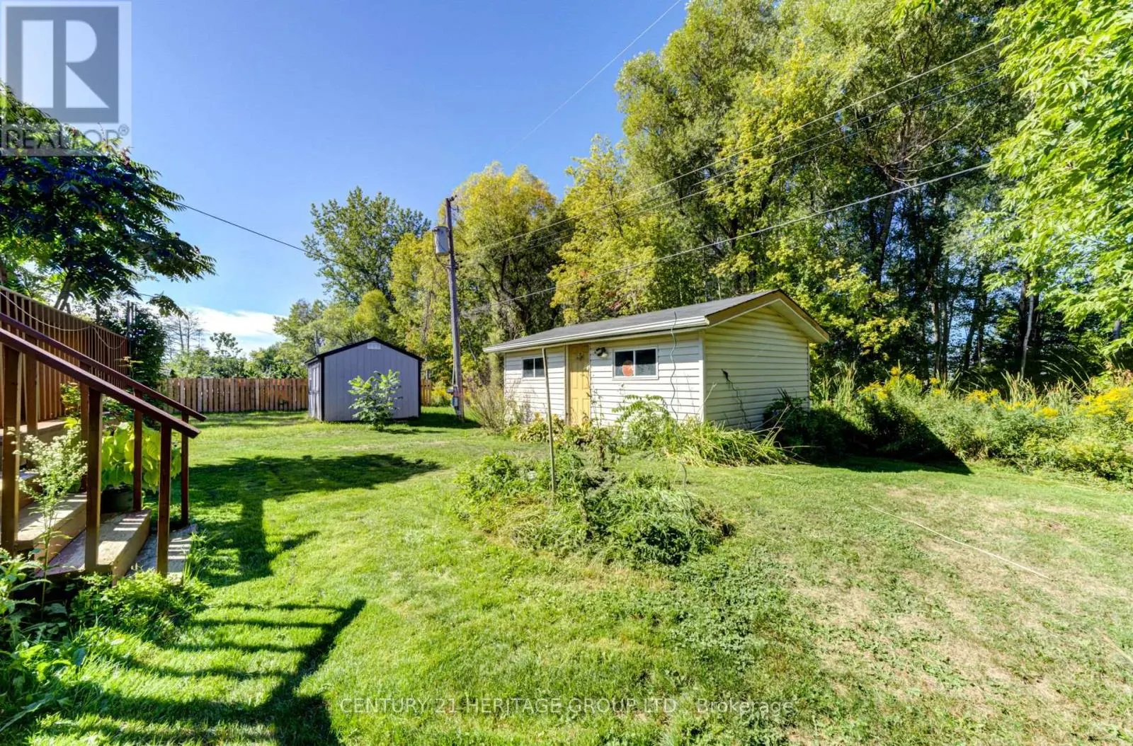 42 SHAMROCK CRESCENT